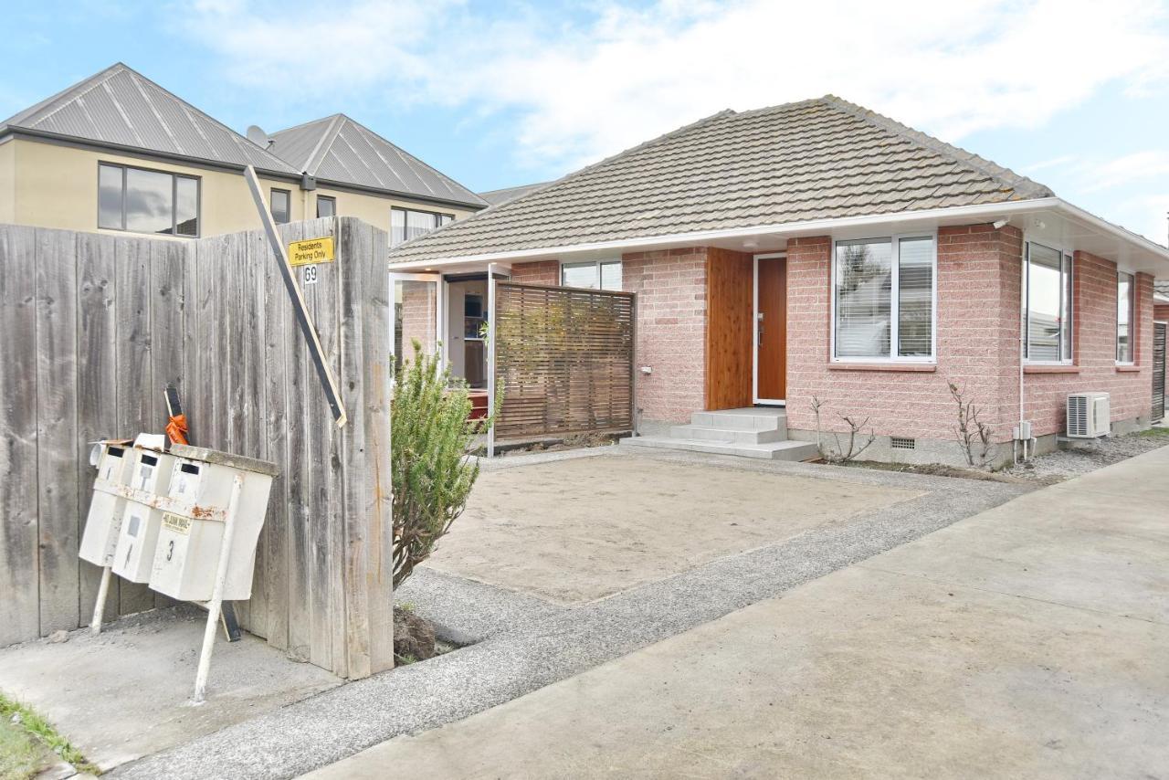 Brockworth Place - Christchurch Holiday Homes Zewnętrze zdjęcie